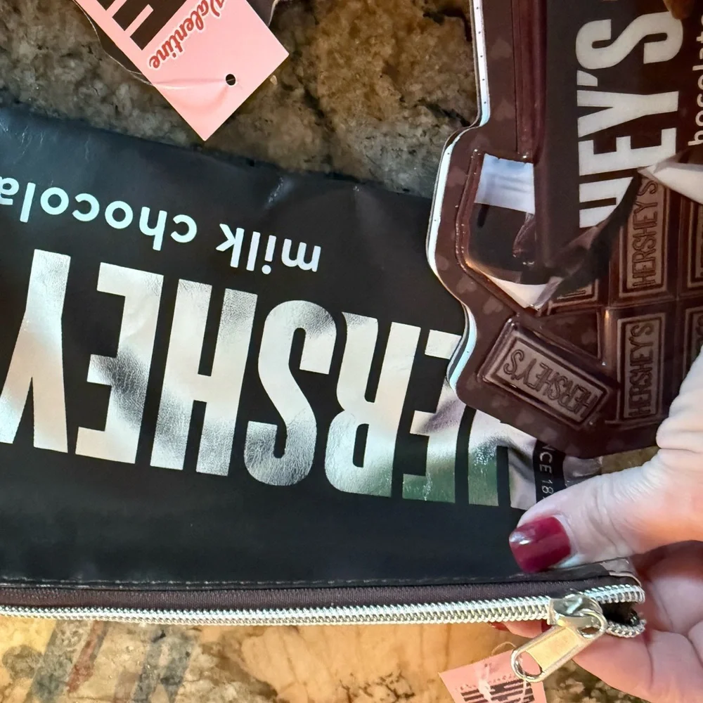 Brand New Hershey's and Reese's Themed Stationery Socks Small Bags Body Scrub